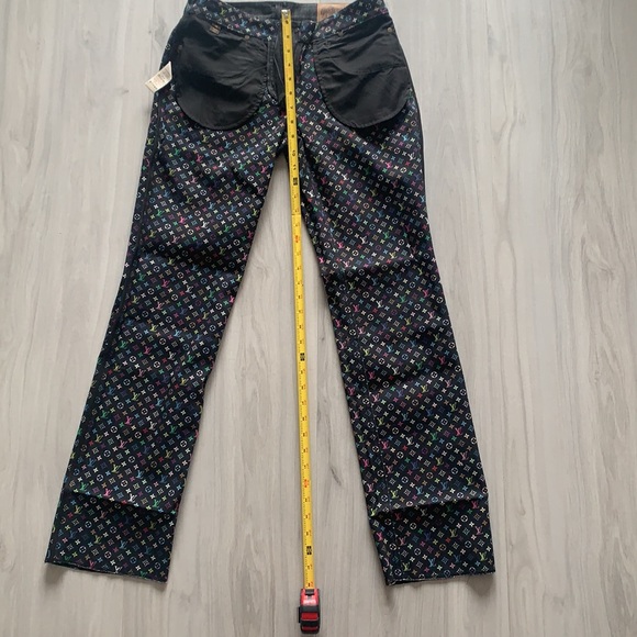 BRAND NEW Authentic Ladies Louis Vuitton Jeans - Picture 10 of 14